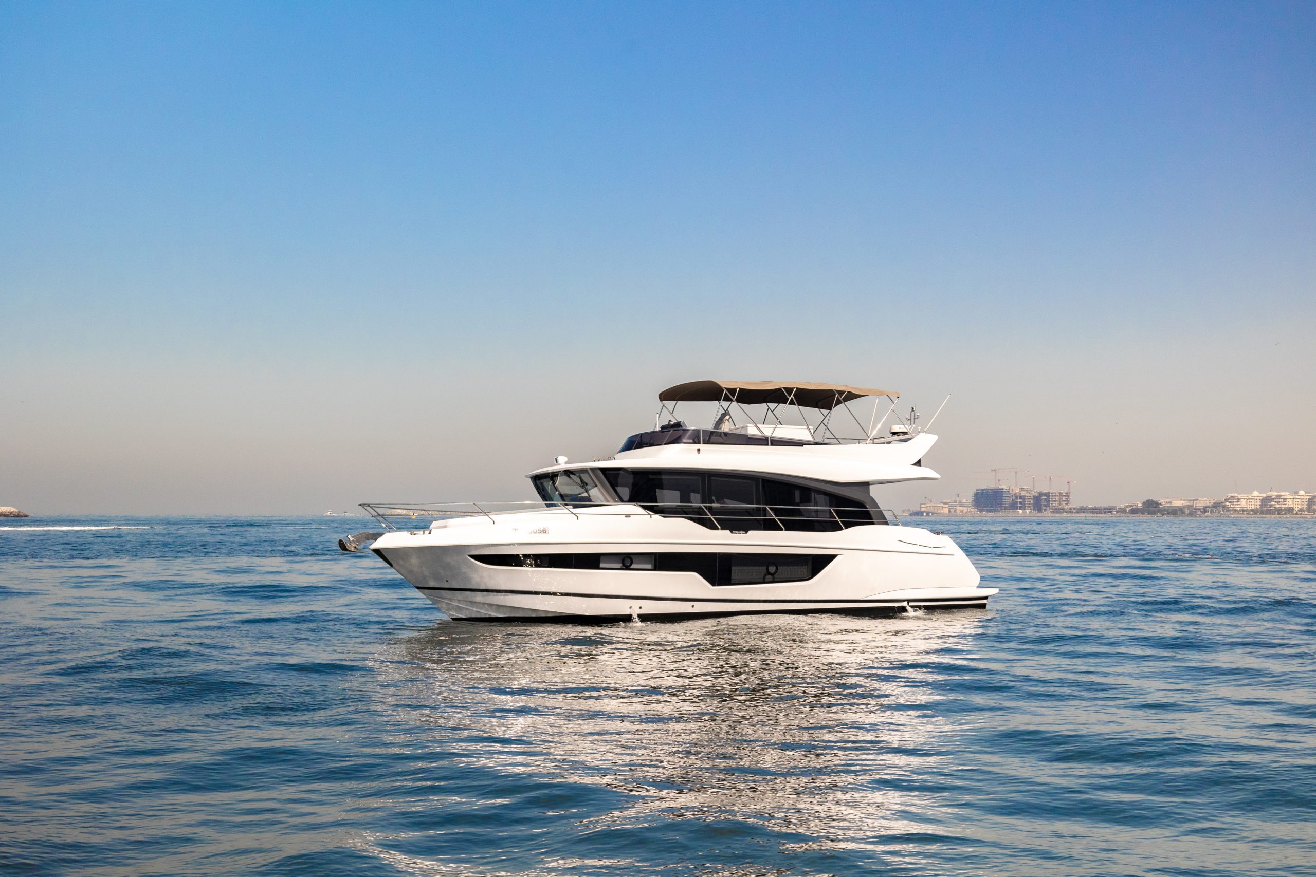 Elegant 56ft Diamond