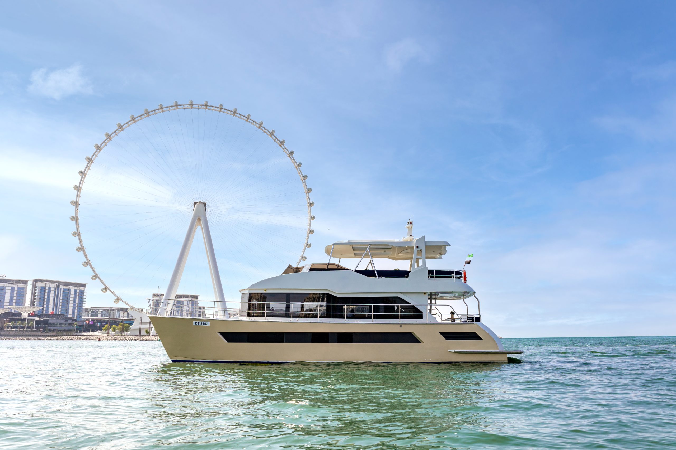 Elegant 60ft Explora CAT